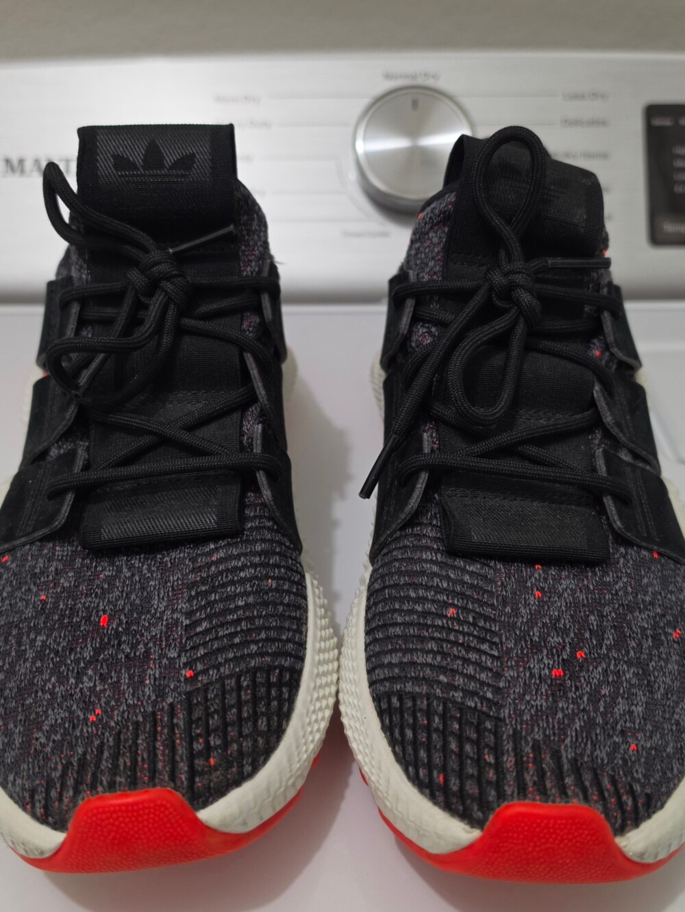 adidas Kids Black Knit Sneakers with Red Speckle and Red Toe
